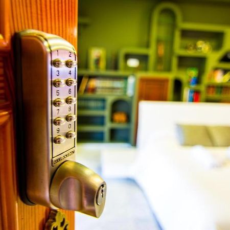 16:9 Los Molinos Suites Almería Kültér fotó